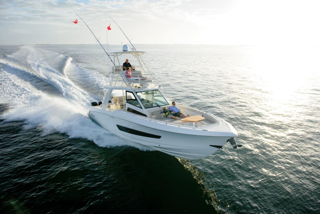 Boston Whaler 420 Outrage