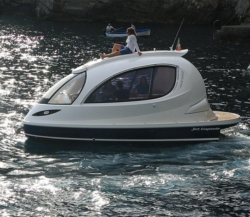 The Jet Capsule