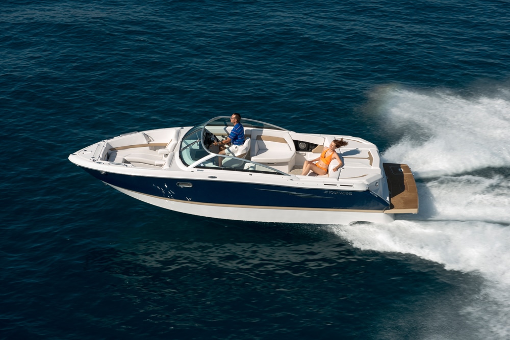 Best Boats of 2013: Four Winns H260