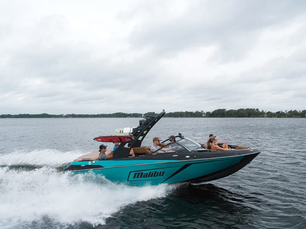 Malibu Wakesetter 22 LSV