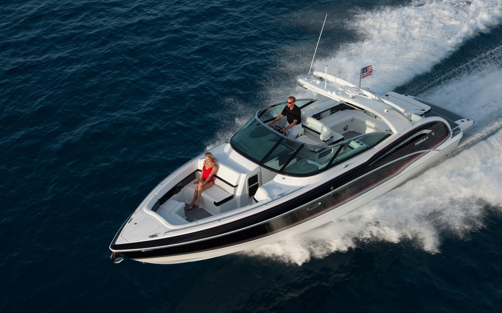 Best Boats of 2013: Formula 350 CBR