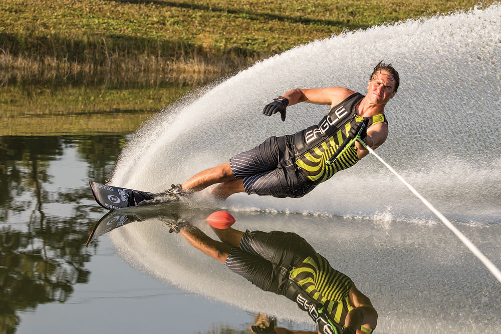 Nate Smith waterskiing