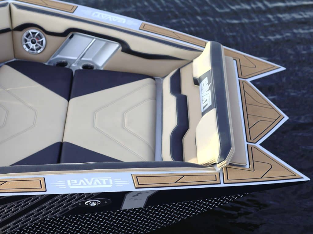 Pavati Boats