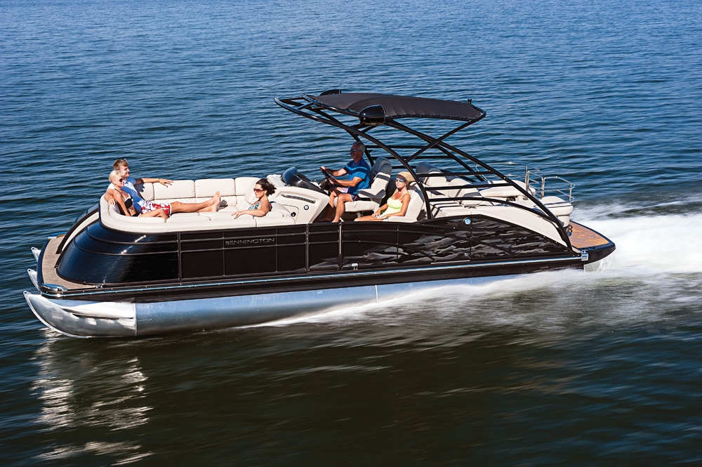 Pontoon Boat Power: Sterndrive vs Outboard