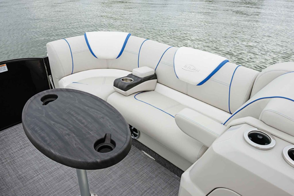 Essential Traits of the Best Pontoon Boats