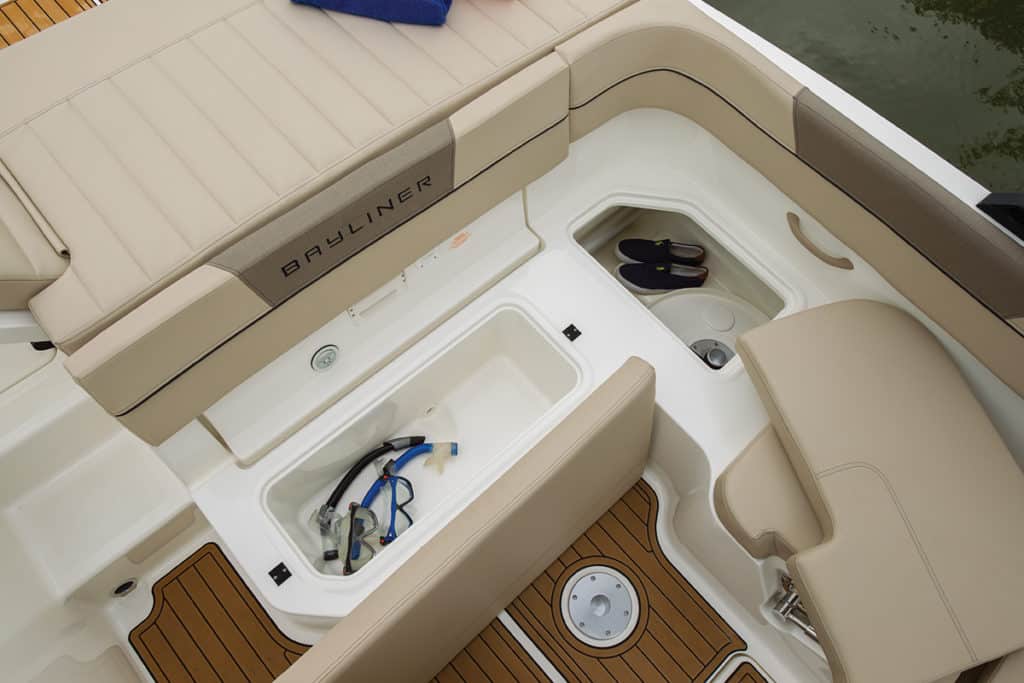 Bayliner VR5