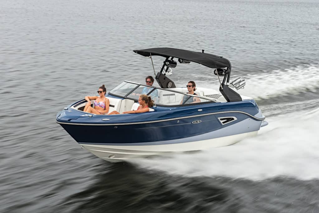 Sea Ray SLX-W 230