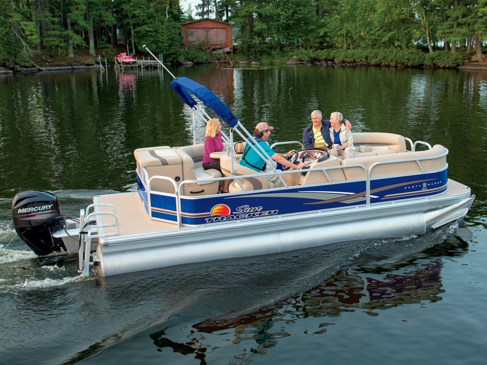 2014 Pontoon Buyers Guide: Sun Tracker Party Barge 20 DLX