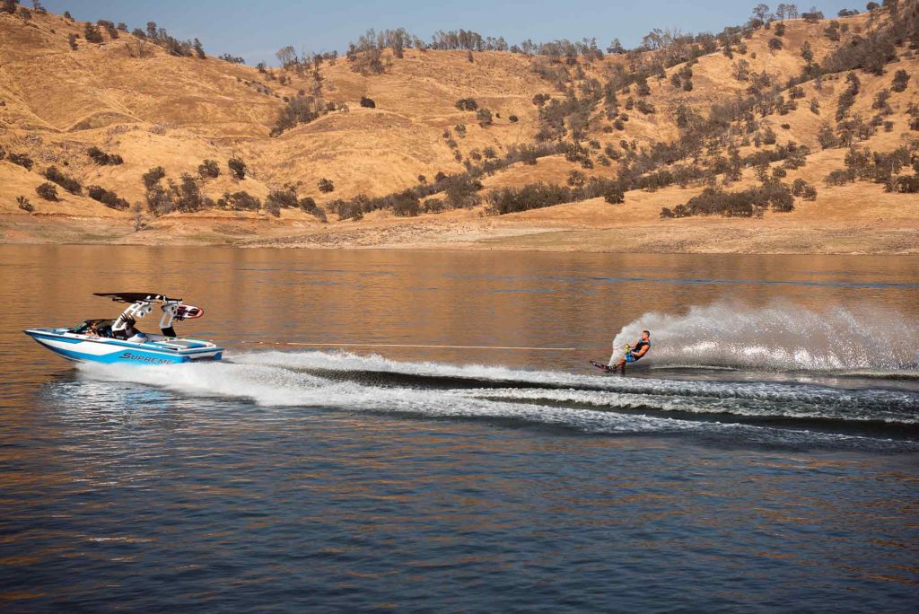 Crossover Boats for Water Skiing