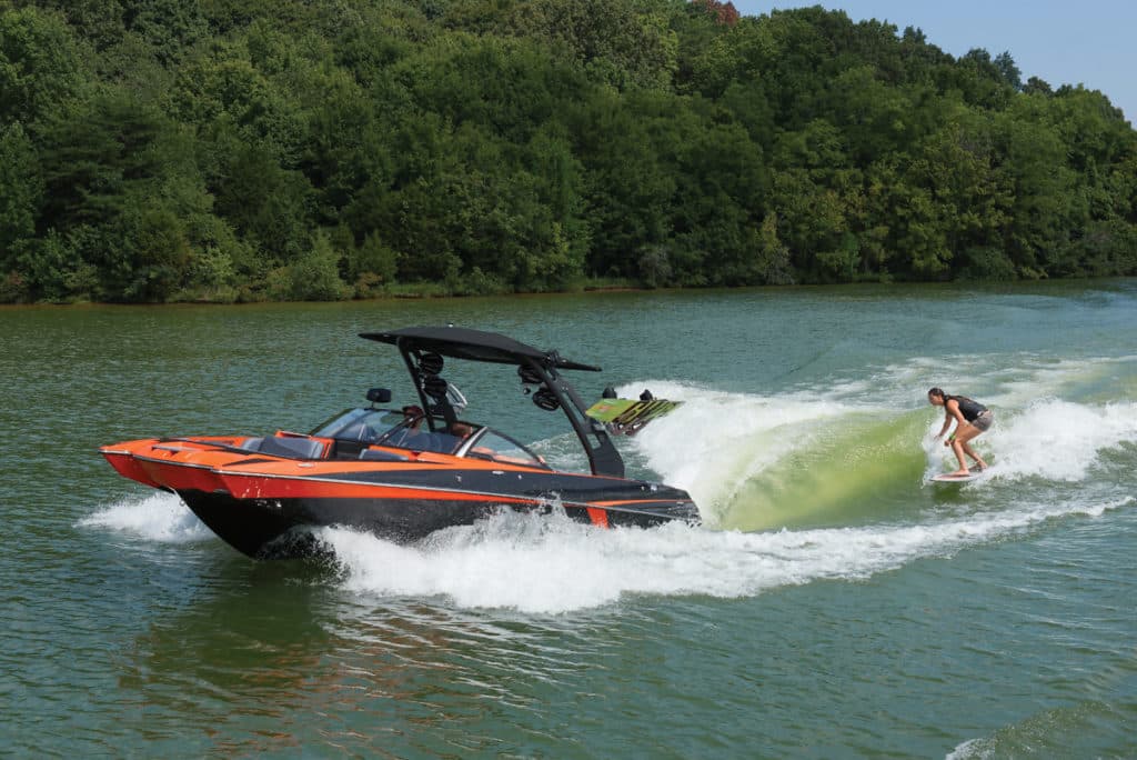 Malibu Wakesetter 22 MXZ