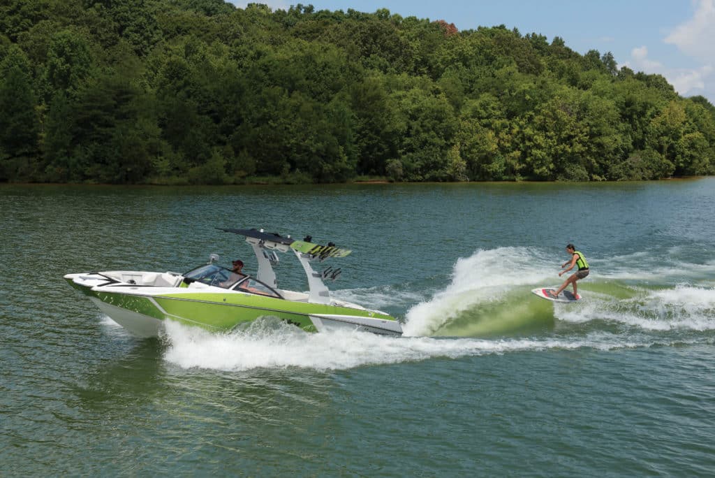 Malibu Wakesetter 24 MXZ