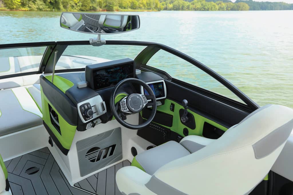 Malibu Wakesetter 24 MXZ