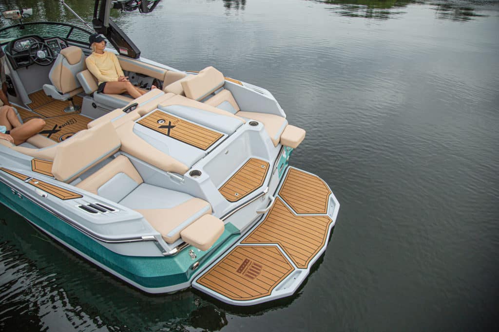 XStar S transom seating