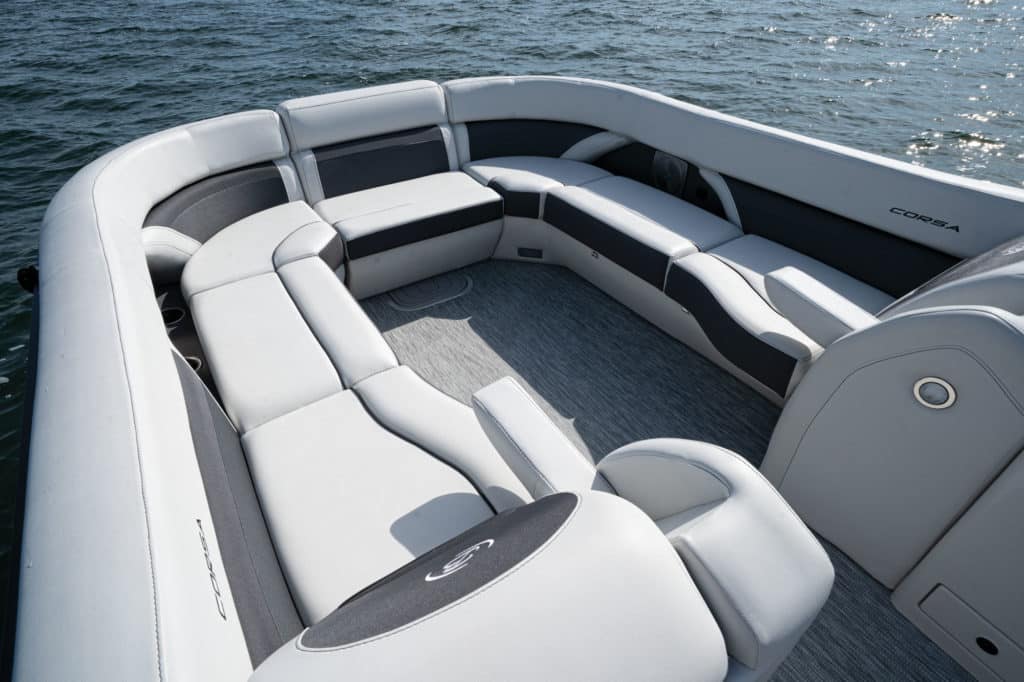 Corsa 25U bow seating