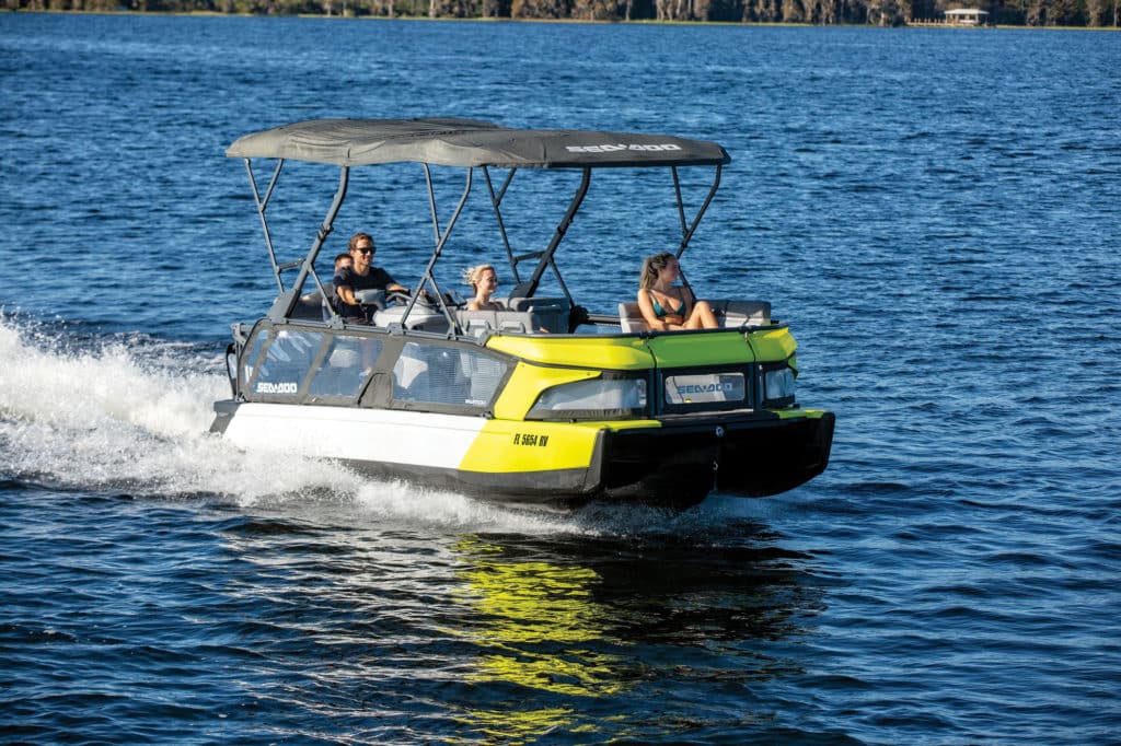 Sea-Doo 21 Switch Cruise on the lake