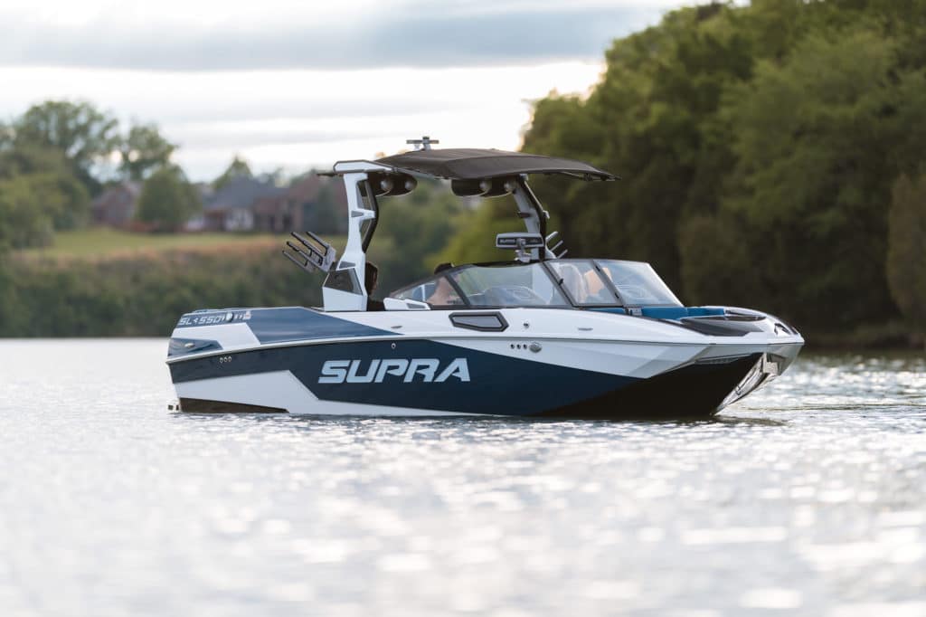 Supra SL on the lake