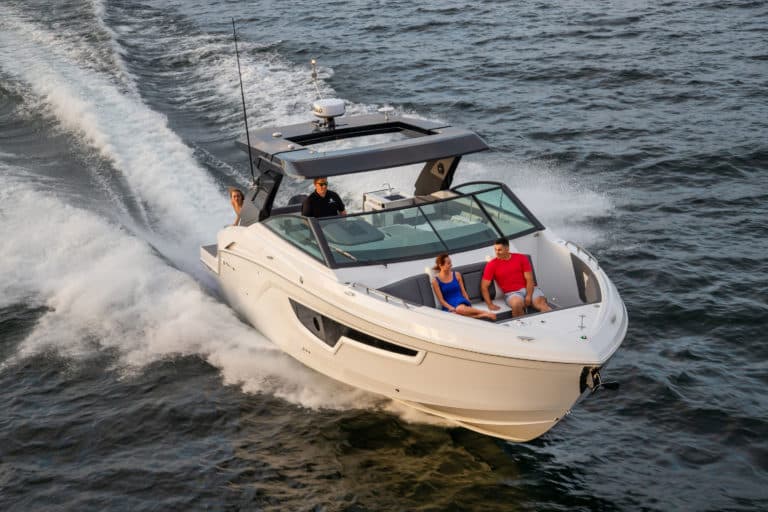 Cruisers Yachts 34 GLS