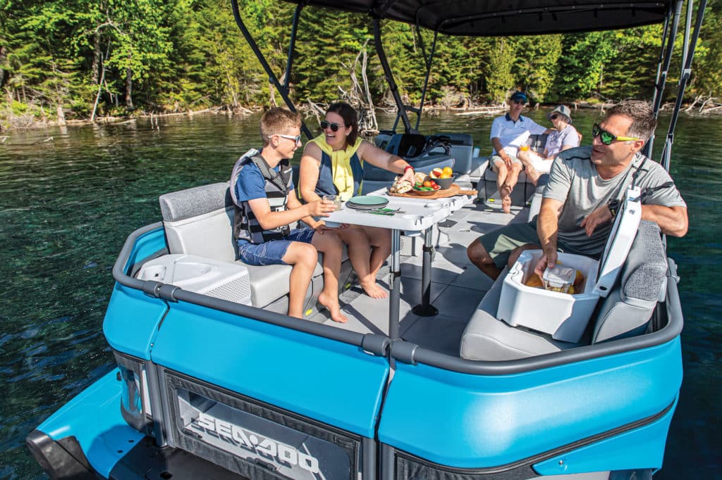 Sea-Doo Switch 21 Cruise bow seating