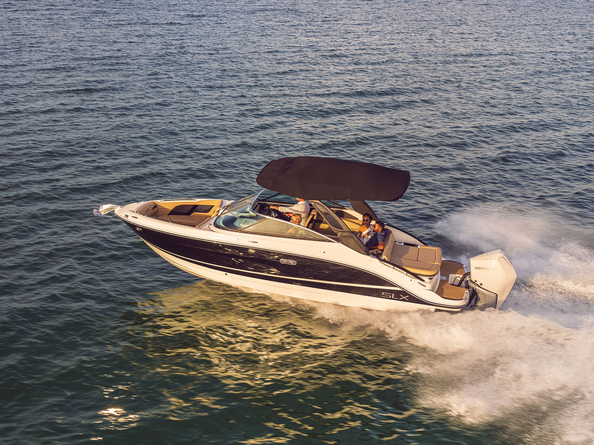 2022 Sea Ray SLX 260 Outboard Boating Mag