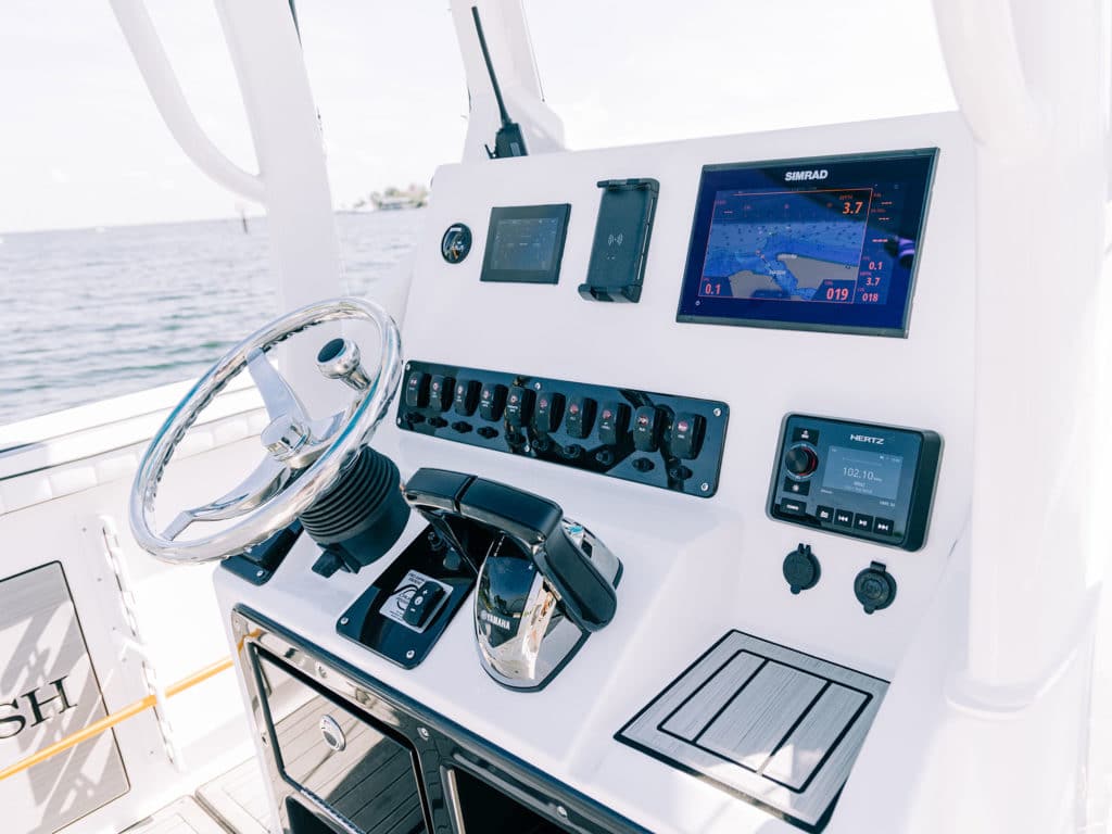 2022 Yamaha Center Console Boats  Rigged for serious fishing but designed  for play too, our center console boats are a modern take on a classic  design. Learn what makes our FSH