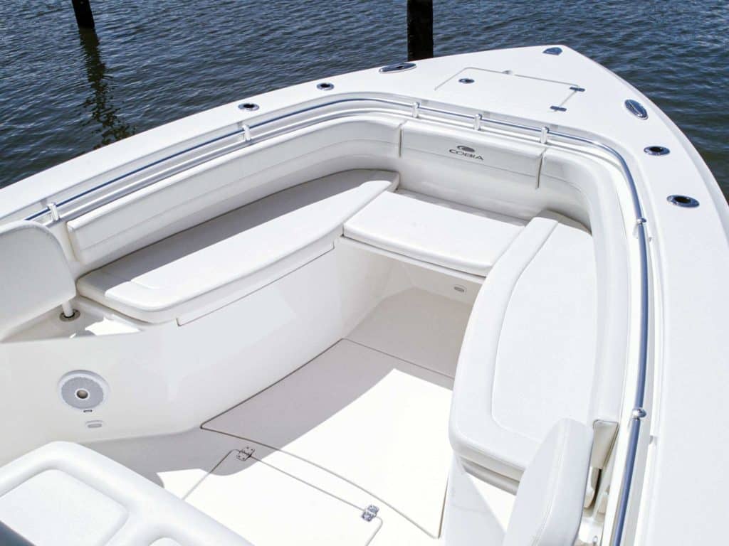 Cobia 301 CC bow seating