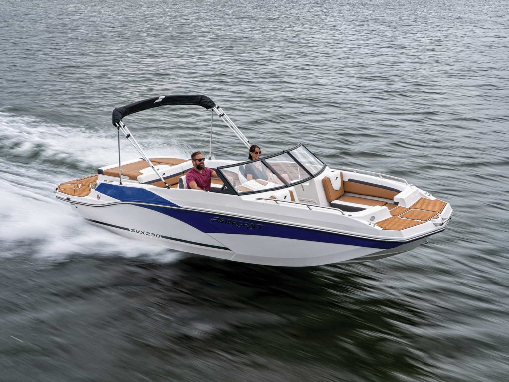 8 Must-Have Accessories for New Boat Owners