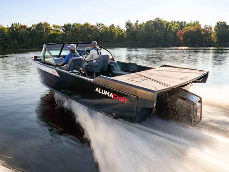 Alumacraft MAX Deck with Rotax S Outboard Engine