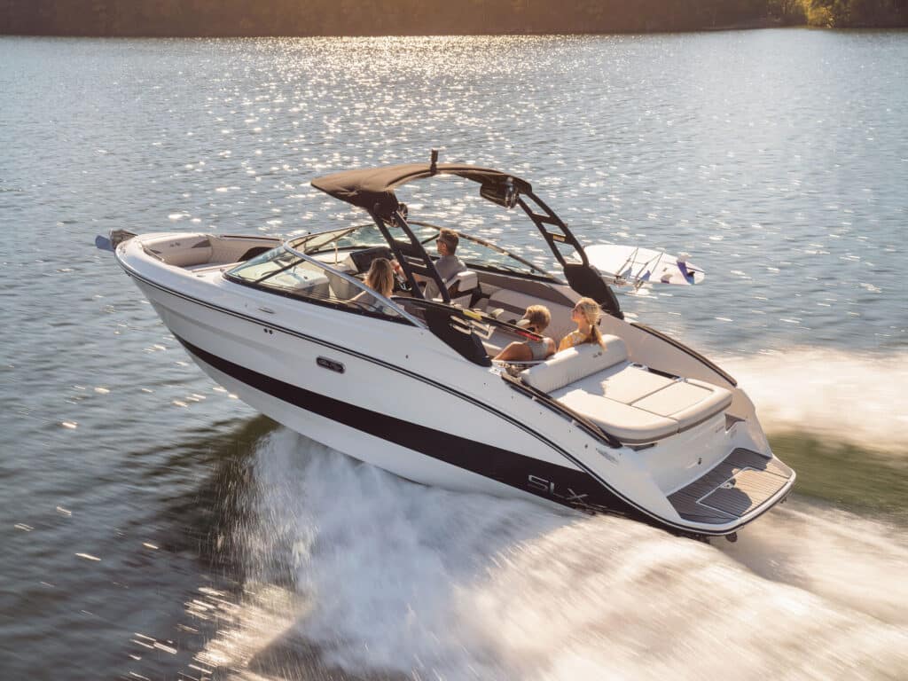 Sea Ray SLX 260 Surf