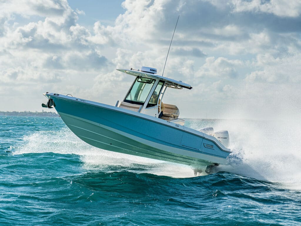 Boston Whaler 280 Dauntless in the ocean