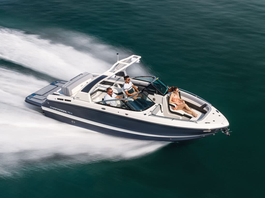 Chaparral 267 SSX running smoothly