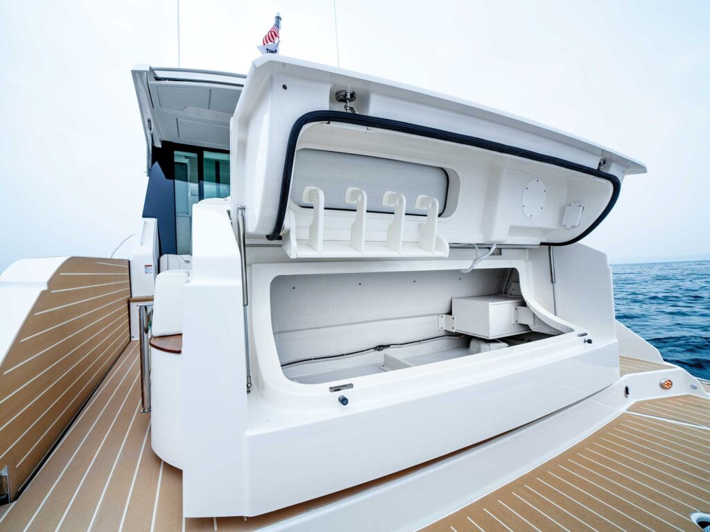 Tiara Yachts 48 LE storage access