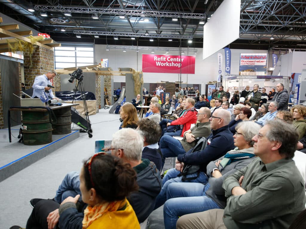 boot Düsseldorf refit center