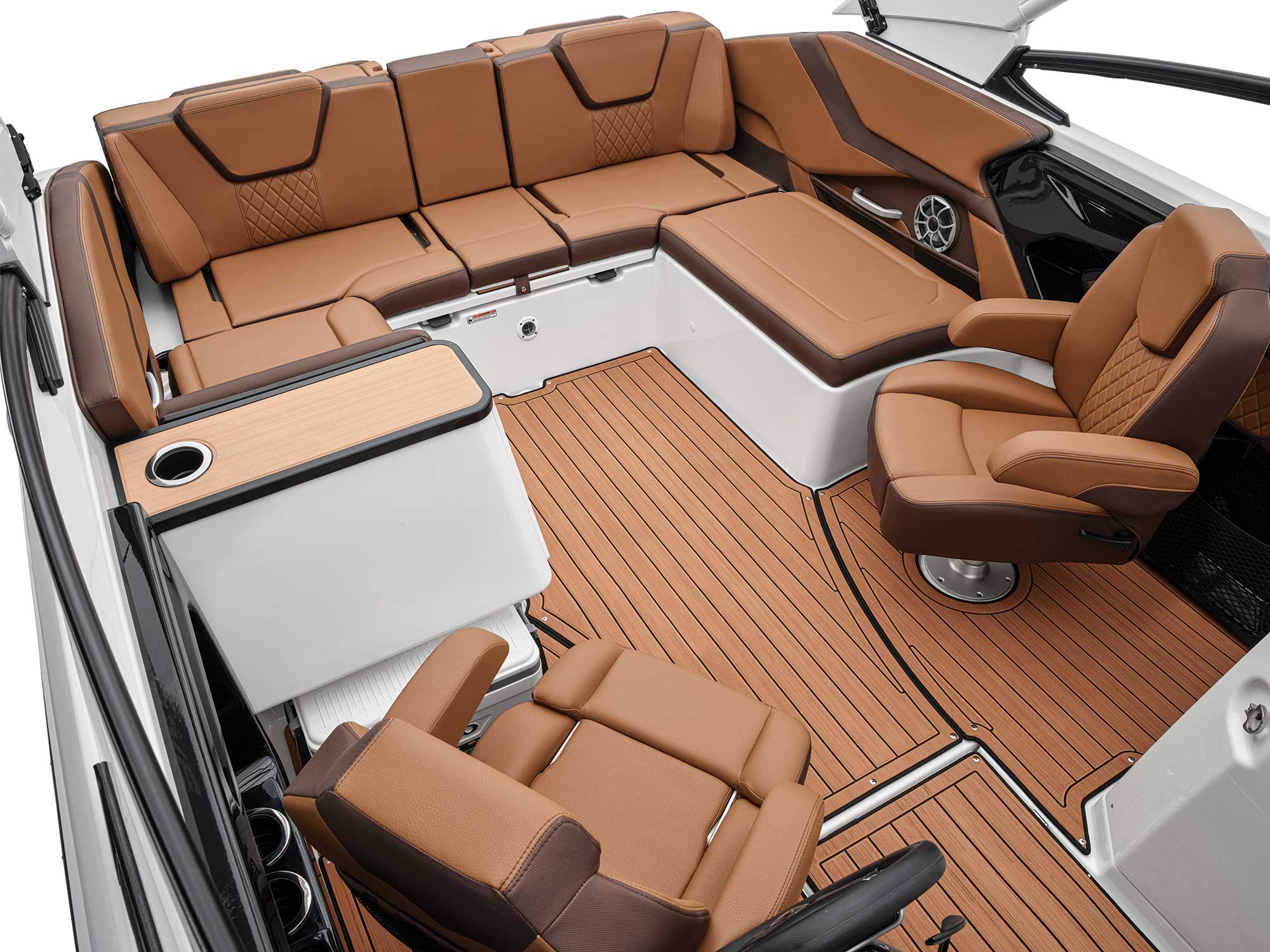 2024 Yamaha 252SD Boating Mag