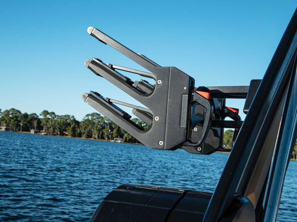 MasterCraft XT25 board rack