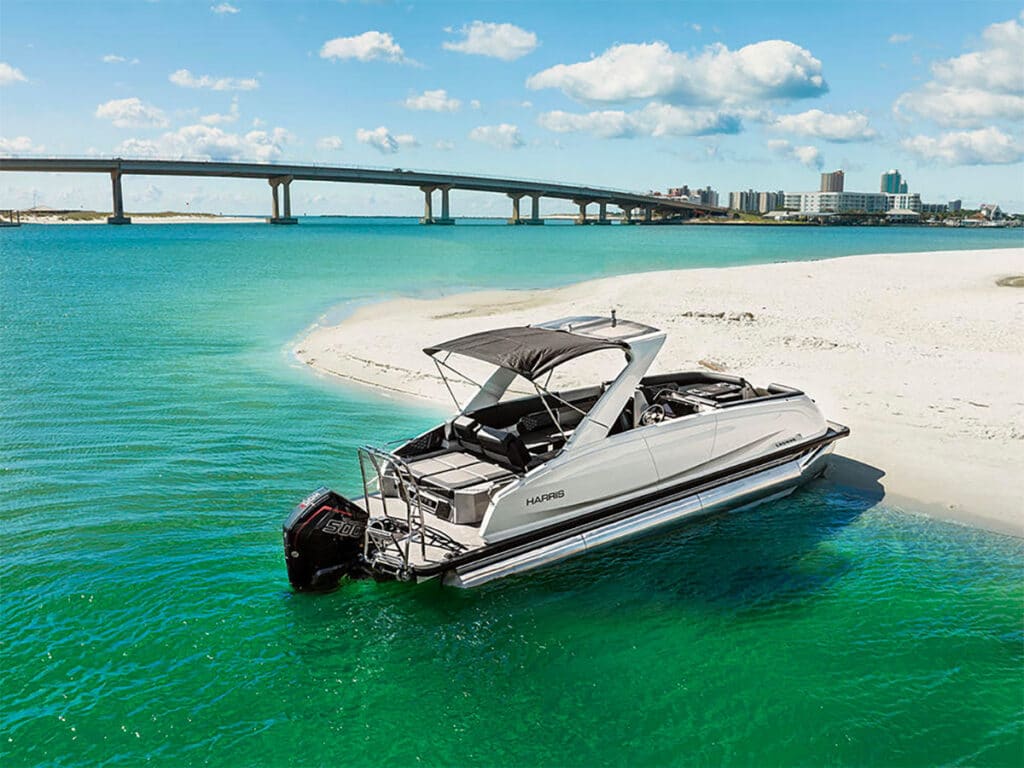 Harris Crowne 250 on the beach