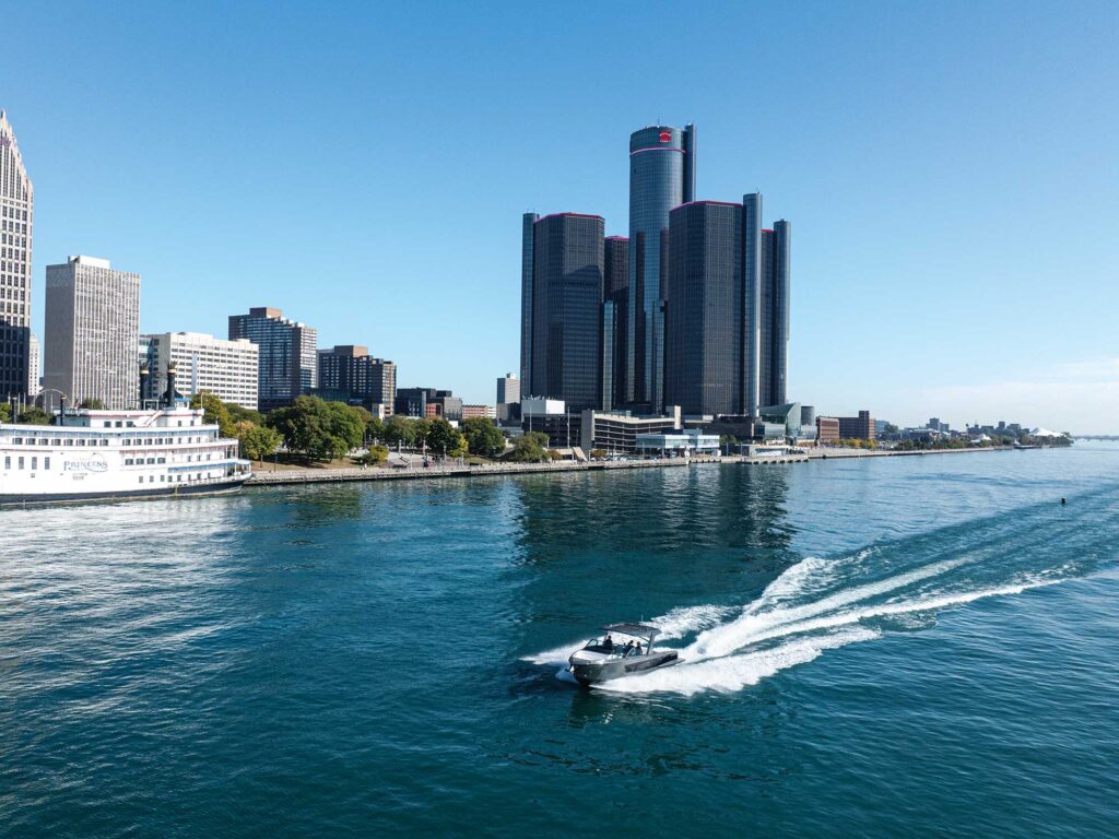 Skyline of Detroit by boat