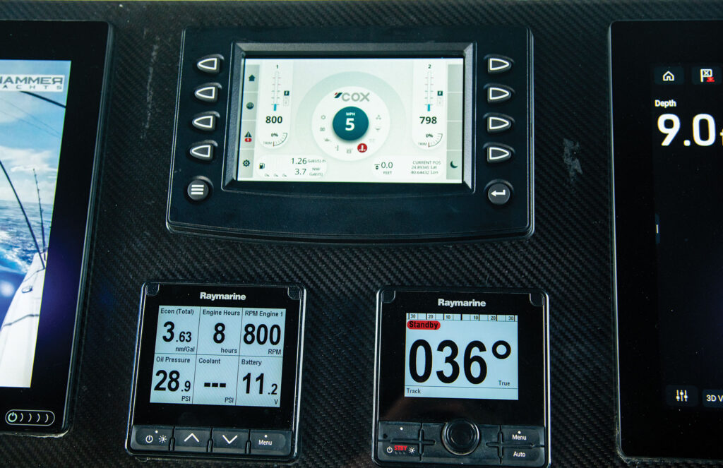 Display for the Cox 350 diesel outboard