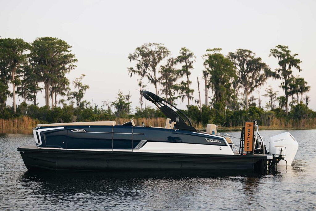 Balise pontoon with Mercury outboard