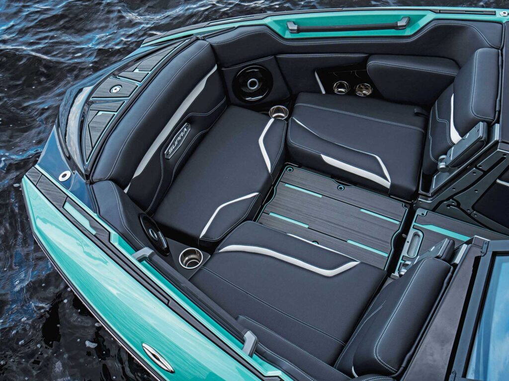 Supra SV bow seating