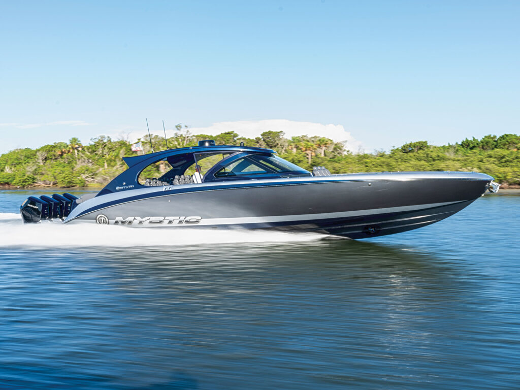 Mystic Powerboats M5200XL running fast