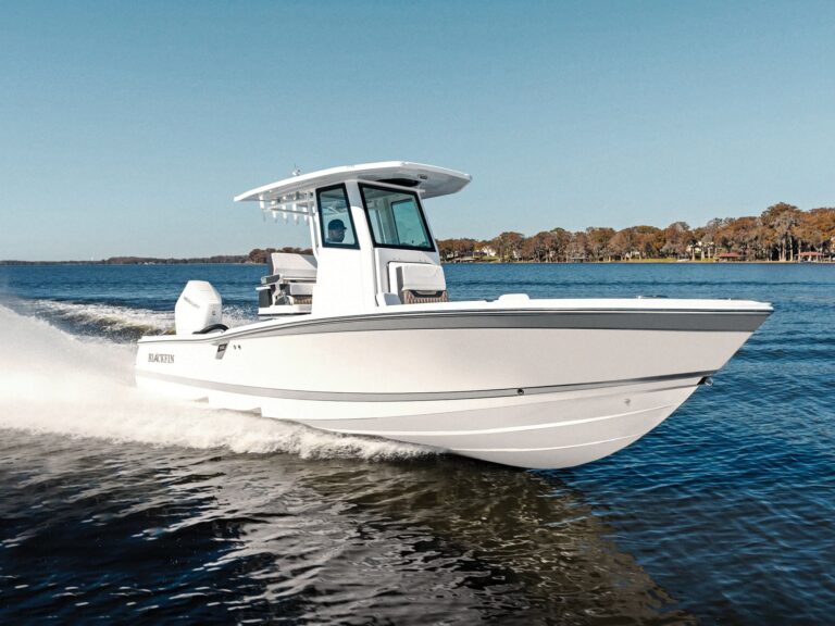 Blackfin 262HB running