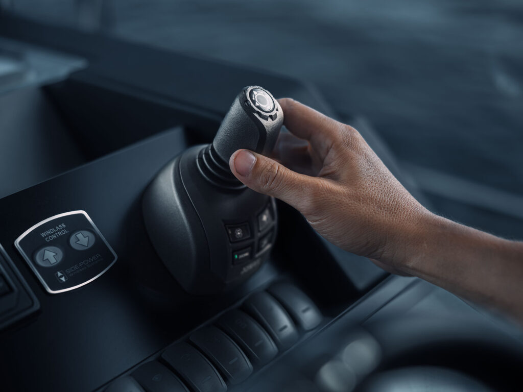 Volvo Penta EVC joystick