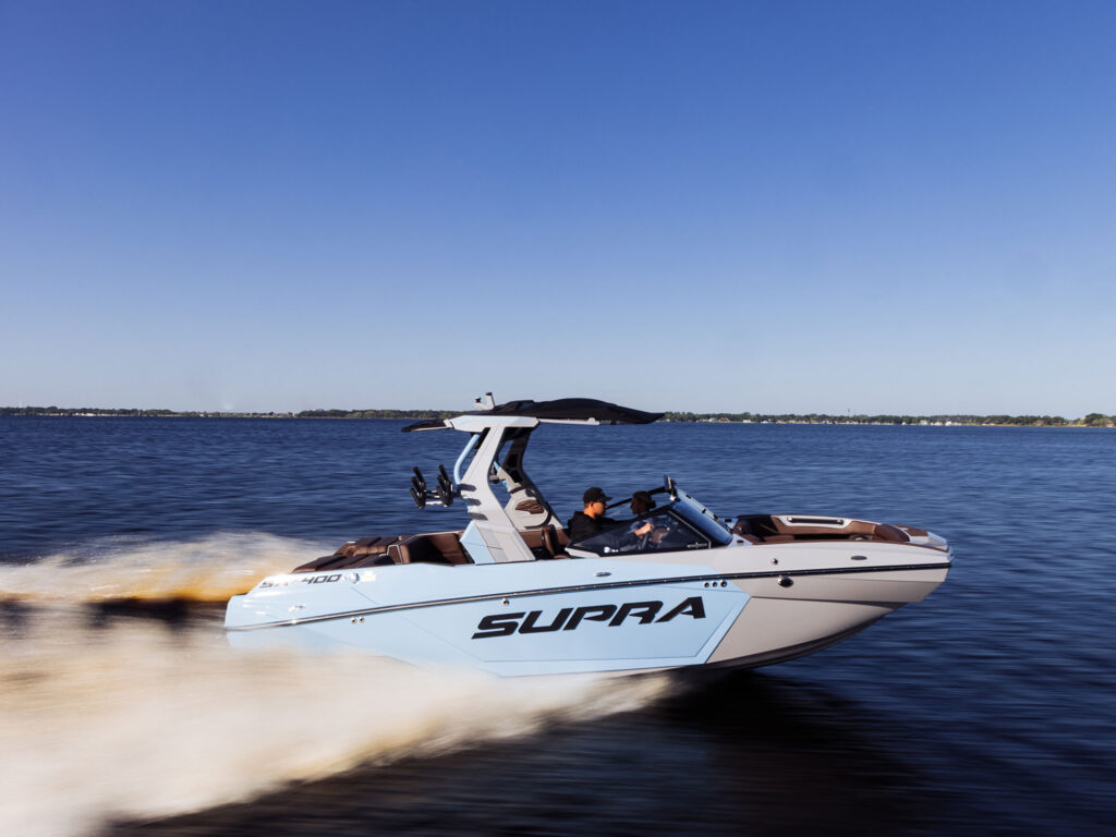 Supra SA running on the lake