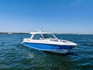 Everglades 367CX on the water