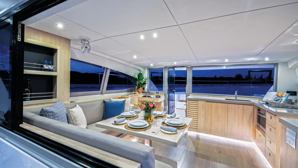 Leopard 43 PowerCat