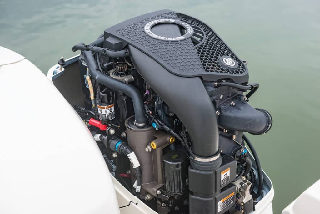 Mercury Outboards: Verado 350 and Mercury Racing 400R