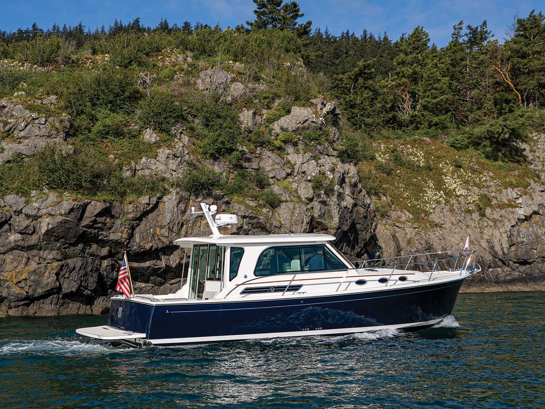2022 Back Cove 372 Boat Test, Pricing, Specs Boating Mag