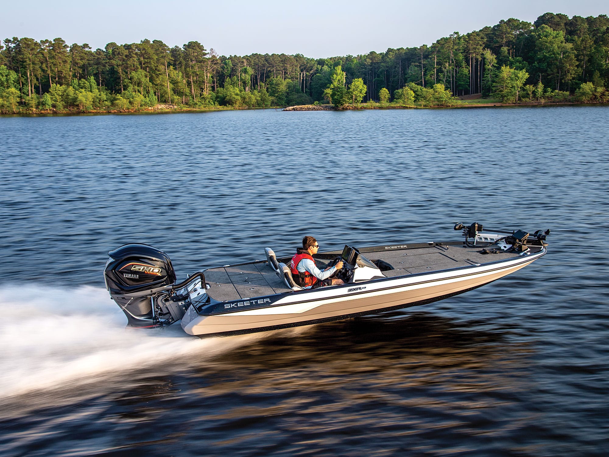 2023 Skeeter ZXR19 Boating Mag