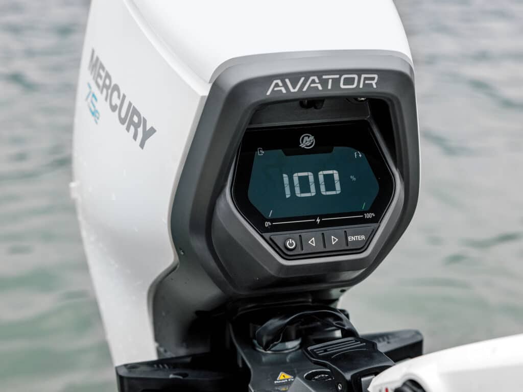 The display on the Mercury Avator 7.5e