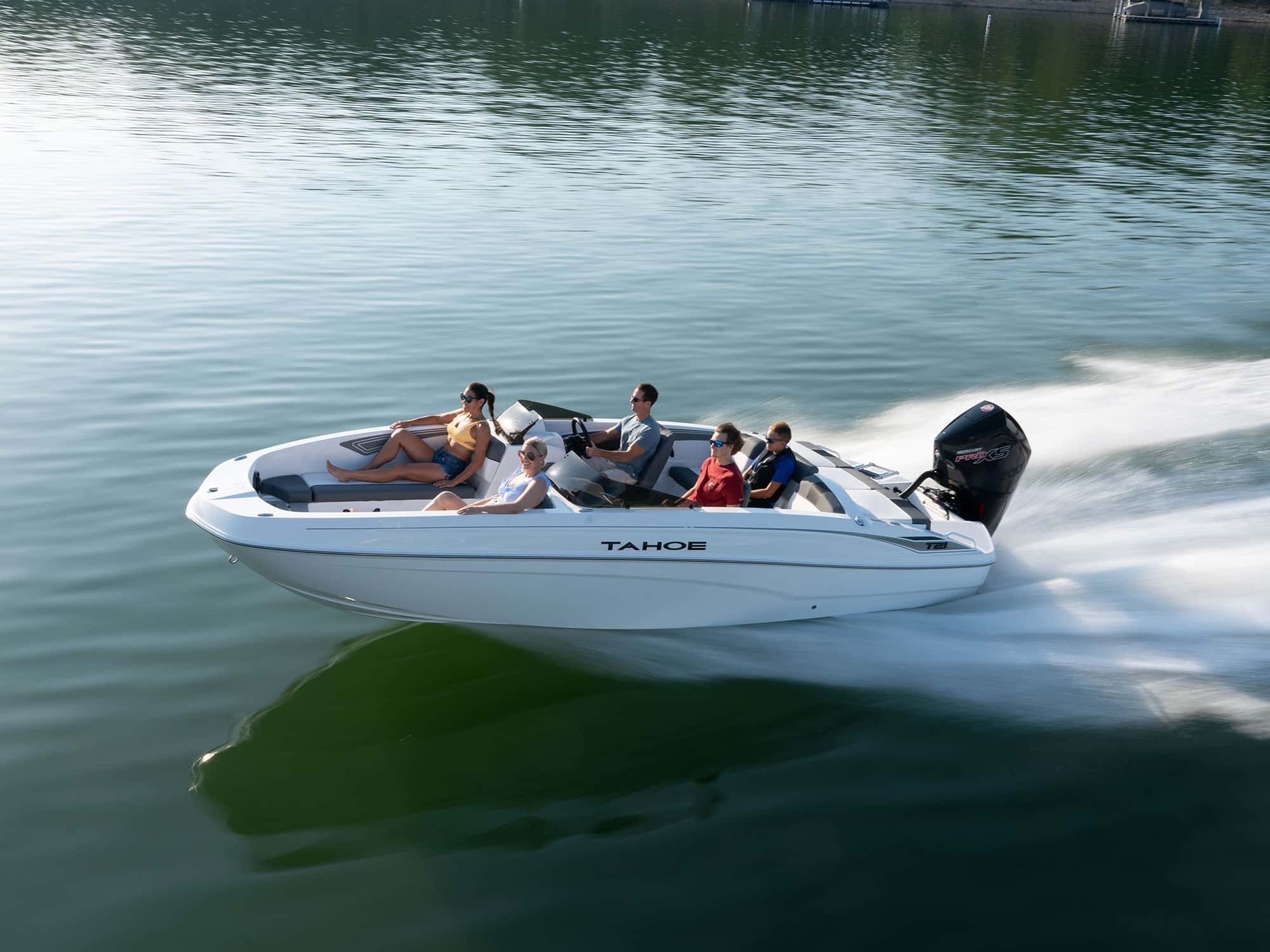 NextImg:2023 Tahoe T21 Boat Test, Pricing, Specs | Boating Mag
